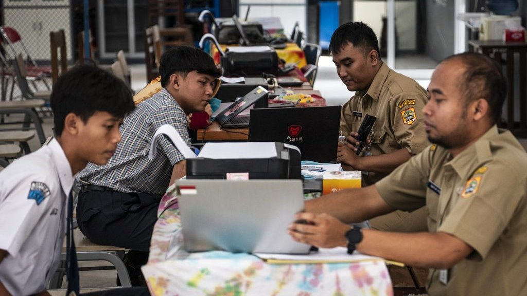 Cara Melihat Pengumuman SPMB/PPDB Jateng 2025 & Daftar Ulangnya