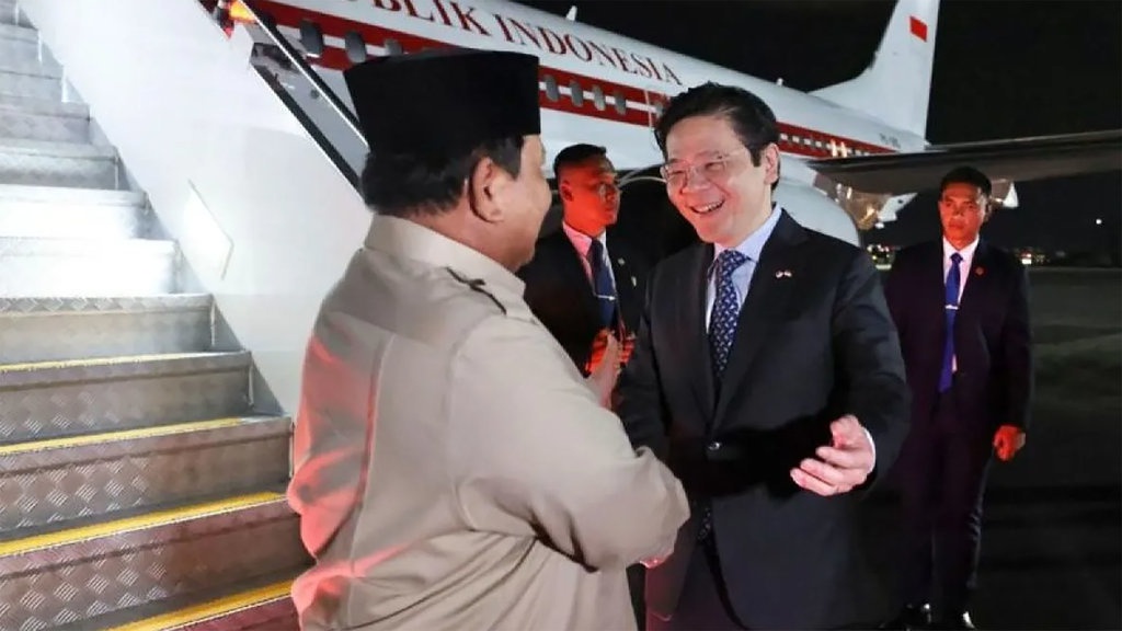 Melawat ke Singapura, Prabowo Disambut Langsung PM Lawrence Wong Melawat ke Singapura, Prabowo Disambut Langsung PM Lawrence Wong