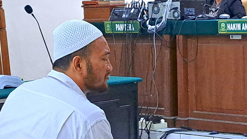 Robig Akui Empat Kali Tembakkan Peluru, Tiga Diarahkan ke Siswa