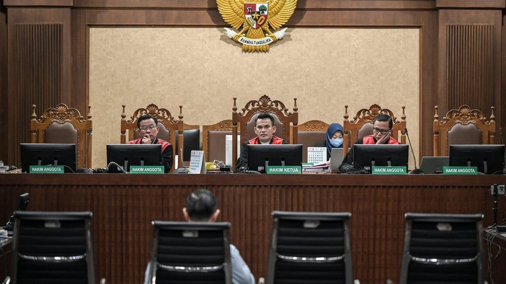 Hakim Pengadil Tom Lembong dan Hasto Dimutasi dari PN Jakpus Hakim Pengadil Tom Lembong dan Hasto Dimutasi dari PN Jakpus