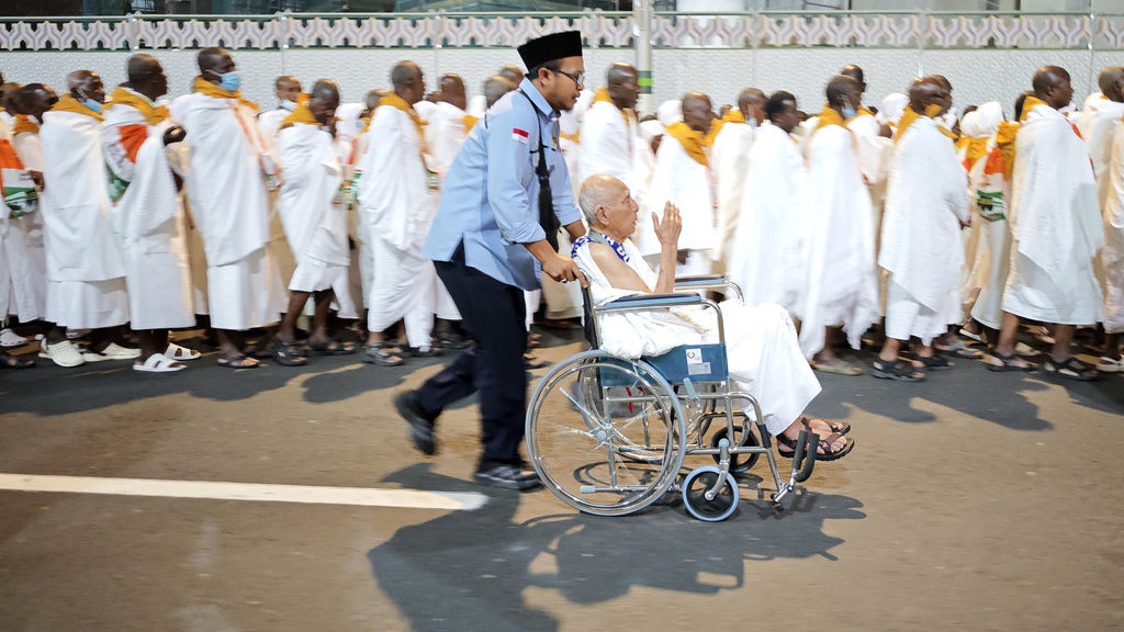 Tantangan Kementerian Haji: Transisi Birokrasi & Kompetensi SDM Tantangan Kementerian Haji: Transisi Birokrasi & Kompetensi SDM