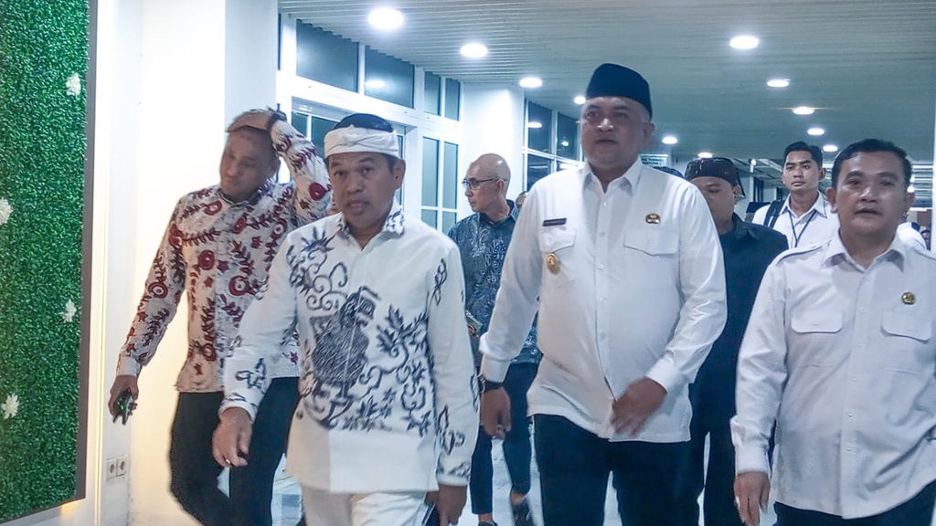 Bupati Bogor Minta Kementerian LH Evaluasi Penyegelan Perusahaan