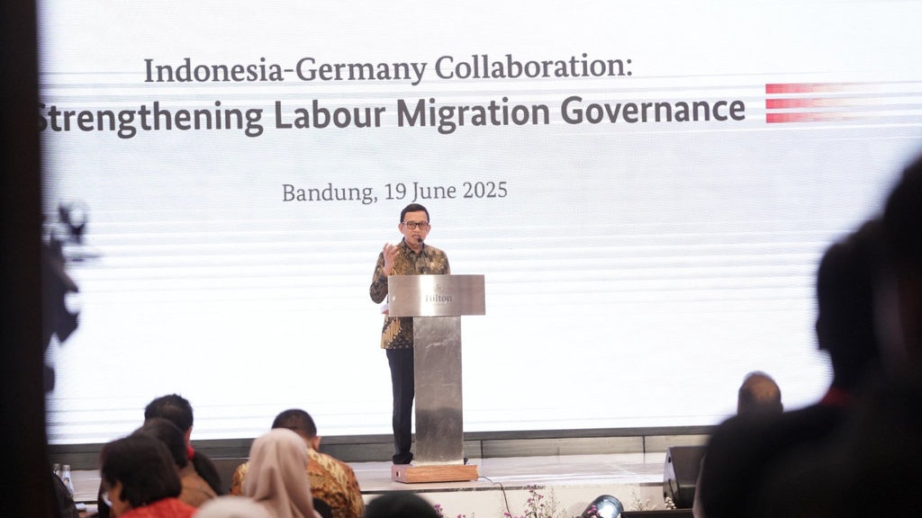 Karding akan Tindak Tegas Perusahaan yang Membahayakan PMI Karding akan Tindak Tegas Perusahaan yang Membahayakan PMI