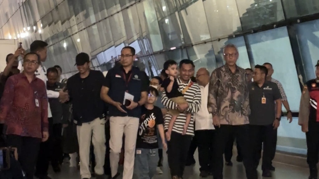 11 WNI yang Dievakuasi dari Iran Tiba di Bandara Soekarno-Hatta