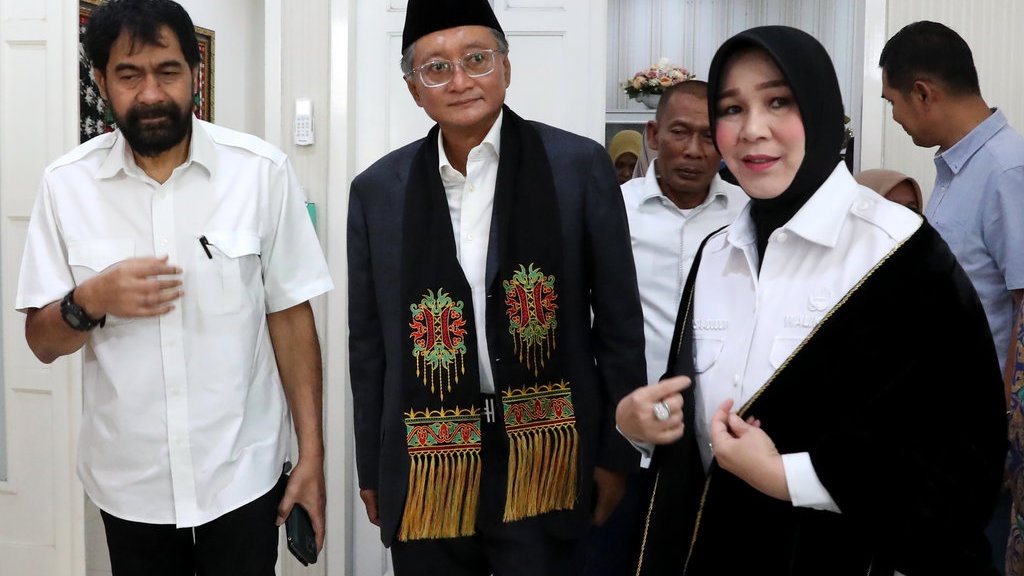 Kementerian PU Genjot Program Padat Karya Jalan & Jembatan 2025 Kementerian PU Genjot Program Padat Karya Jalan & Jembatan 2025