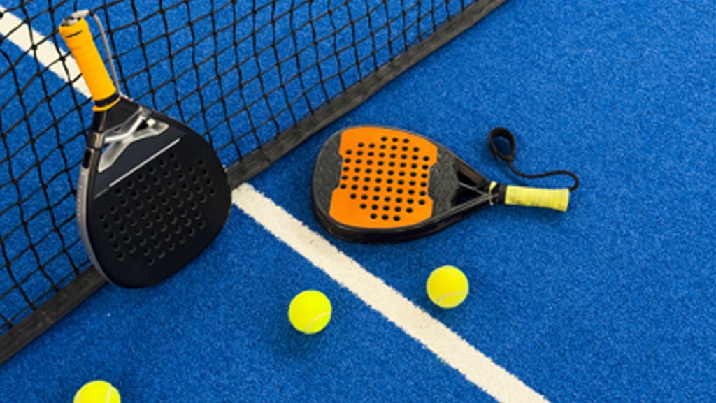 Perlengkapan Squash dan Padel Apa Saja?