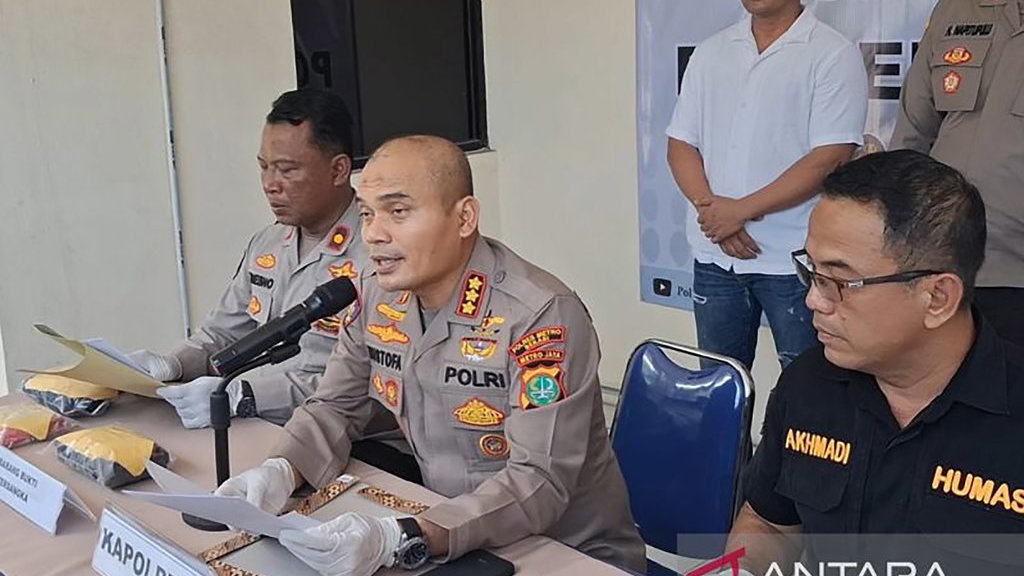 Polres Bekasi Tangkap Badut Pelaku Kekerasan Seksual pada Anak