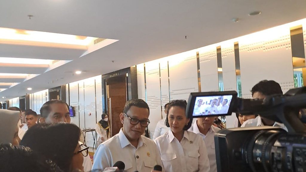 Menteri P2MI: Ada 1,4 Juta Lowongan di Luar Negeri Belum Terisi Menteri P2MI: Ada 1,4 Juta Lowongan di Luar Negeri Belum Terisi