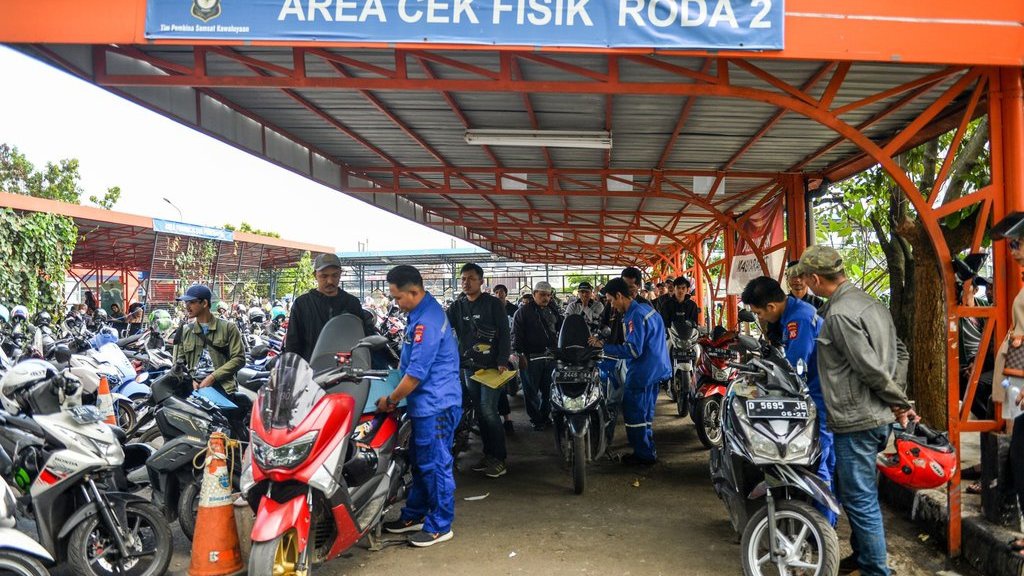 Cara Cek Biaya Pajak Kendaraan Bermotor 1 & 5 Tahunan Cara Cek Biaya Pajak Kendaraan Bermotor 1 & 5 Tahunan