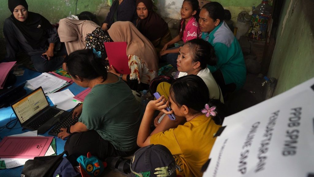 49 Sekolah SMP Swasta Gratis 2025 di Depok & Cara Daftarnya