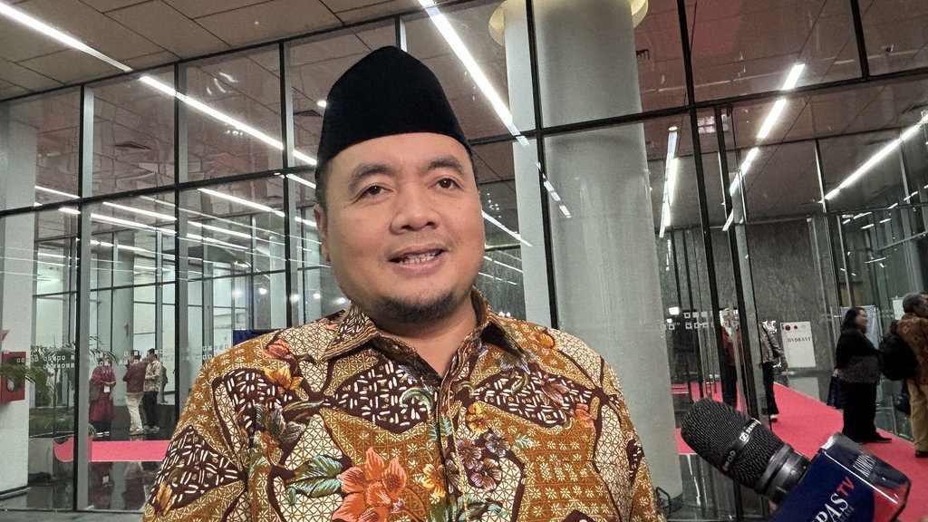 DKPP Beri Sanksi Peringatan Keras ke Ketua & 4 Komisioner KPU DKPP Beri Sanksi Peringatan Keras ke Ketua & 4 Komisioner KPU