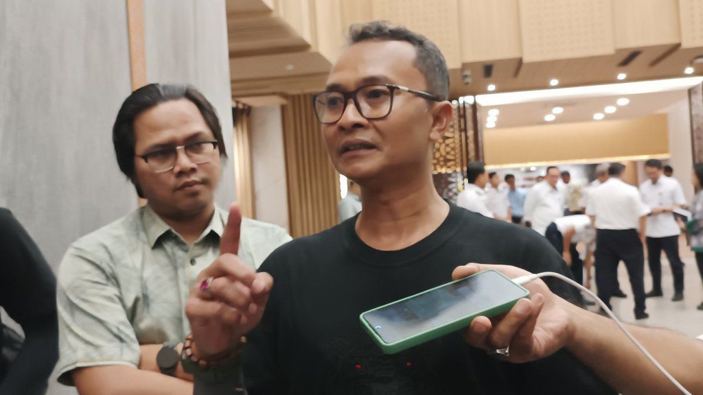 Pertemuan Perwakilan Sopir Truk & Kemenhub Deadlock Pertemuan Perwakilan Sopir Truk & Kemenhub Deadlock