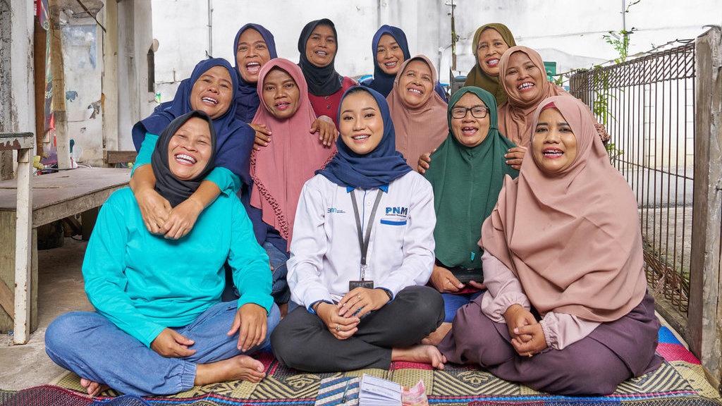 PNM Terbitkan Orange Bonds Pertama untuk Pemberdayaan Perempuan PNM Terbitkan Orange Bonds Pertama untuk Pemberdayaan Perempuan