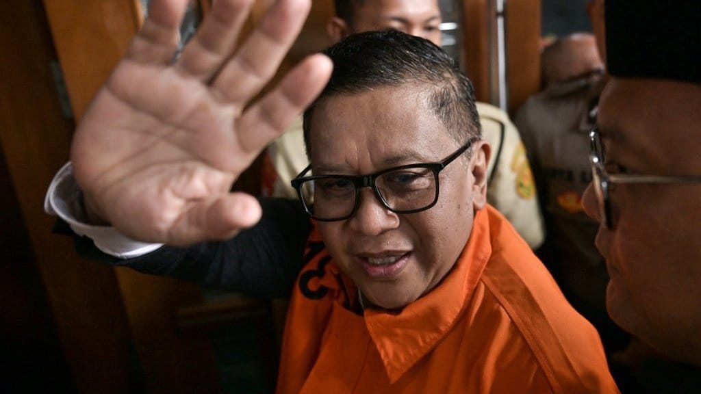 Hasto Sebut Wahyu Setiawan Ingin Menghindar dari Jeratan TPPU Hasto Sebut Wahyu Setiawan Ingin Menghindar dari Jeratan TPPU