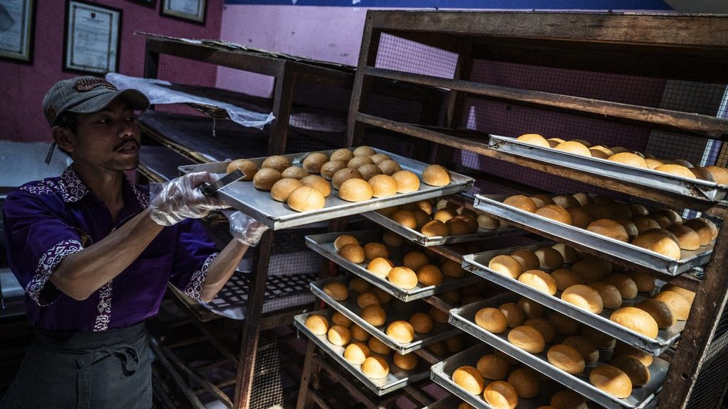 INDEF Tekankan Perlunya Pendampingan jika SAPA UMKM Diwajibkan INDEF Tekankan Perlunya Pendampingan jika SAPA UMKM Diwajibkan