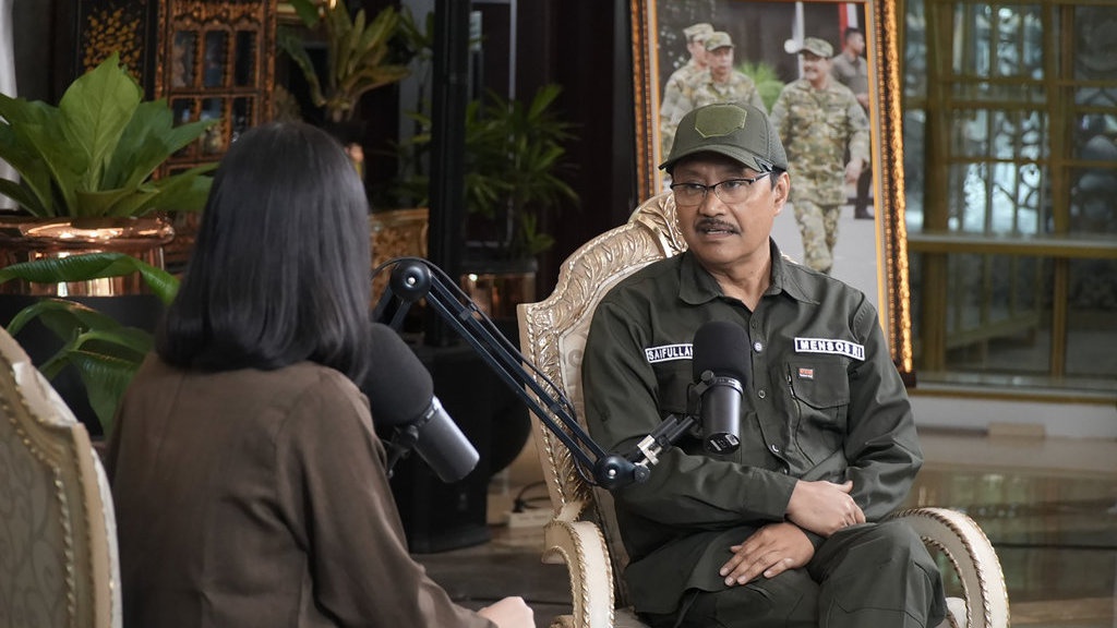 Gus Ipul Tegaskan Pemberdayaan Orang Tua Siswa Sekolah Rakyat Gus Ipul Tegaskan Pemberdayaan Orang Tua Siswa Sekolah Rakyat