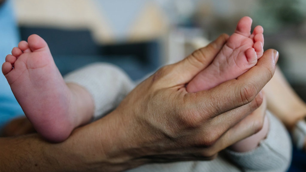 Sindikat Jual-Beli Bayi Eksploitasi Kehamilan Tak Diinginkan