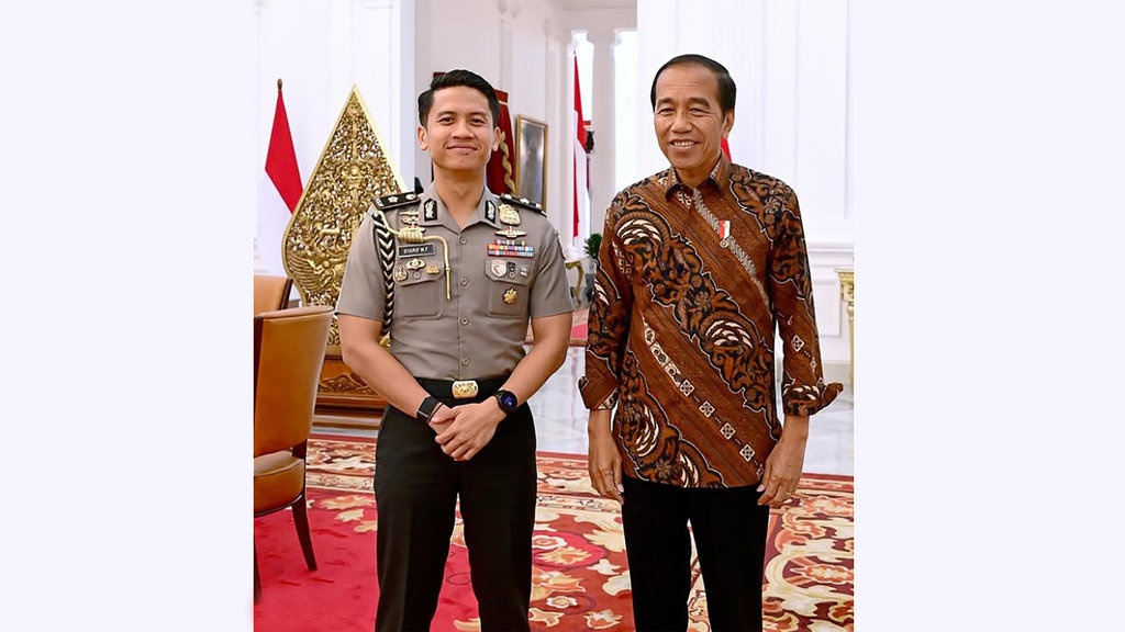 Polisi Periksa Ajudan Jokowi soal Kasus Ijazah Palsu