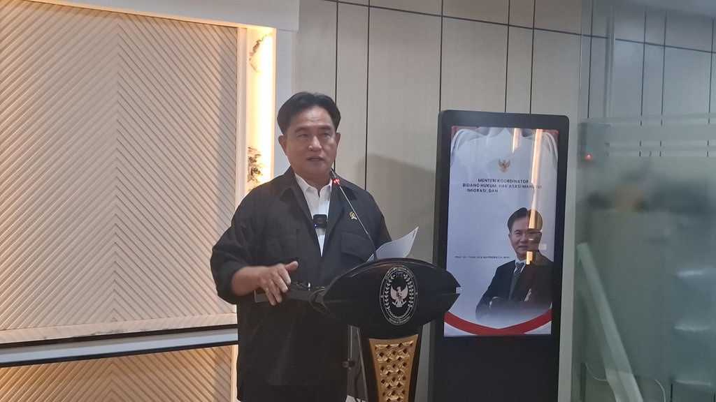 Yusril Kaji Permintaan Pulangkan Terpidana Teroris dari Filipina Yusril Kaji Permintaan Pulangkan Terpidana Teroris dari Filipina