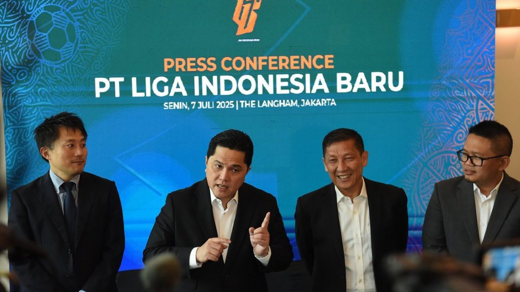 Dapat Teguran FIFA, Ketum PSSI Mundur dari Ketua Komite Wasit Dapat Teguran FIFA, Ketum PSSI Mundur dari Ketua Komite Wasit