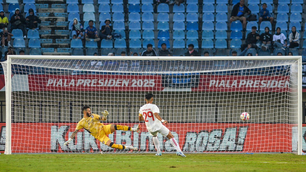 Prediksi Arema vs Oxford Utd Piala Presiden 2025: Cetak Gol Ole?