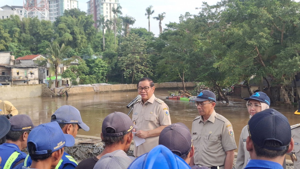 Pramono: Banjir Jakarta Sulit Ditangani Akibat Air Laut Naik Pramono: Banjir Jakarta Sulit Ditangani Akibat Air Laut Naik