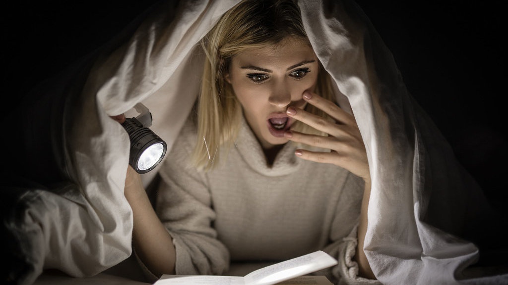 Rekomendasi Novel Horor yang Menyeramkan dan Bikin Penasaran Rekomendasi Novel Horor yang Menyeramkan dan Bikin Penasaran