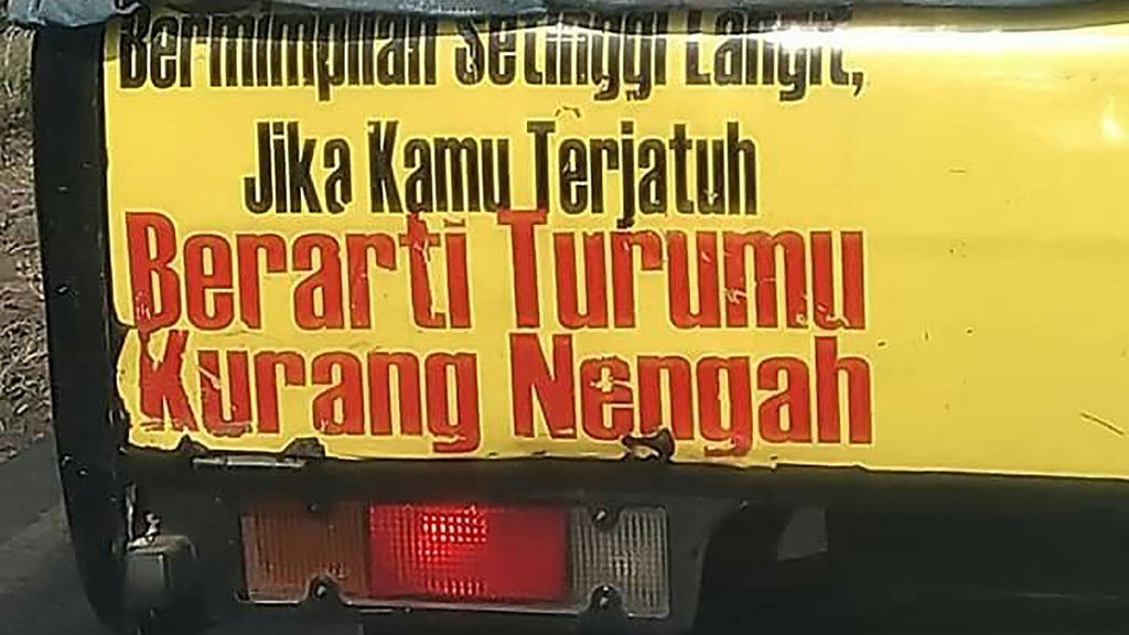 Variasi Gaya Modif Truk: Seni Rakyat di Kanvas Bergerak Variasi Gaya Modif Truk: Seni Rakyat di Kanvas Bergerak