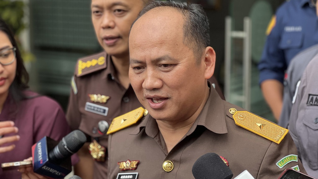 Kejagung: Status Tersangka Yuddy di KPK Tak Ganggu Proses Hukum Kejagung: Status Tersangka Yuddy di KPK Tak Ganggu Proses Hukum