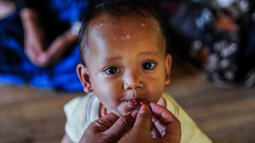 Pengabdian Rika Untuk Kesehatan Generasi Masa Depan Suku Badui Pengabdian Rika Untuk Kesehatan Generasi Masa Depan Suku Badui