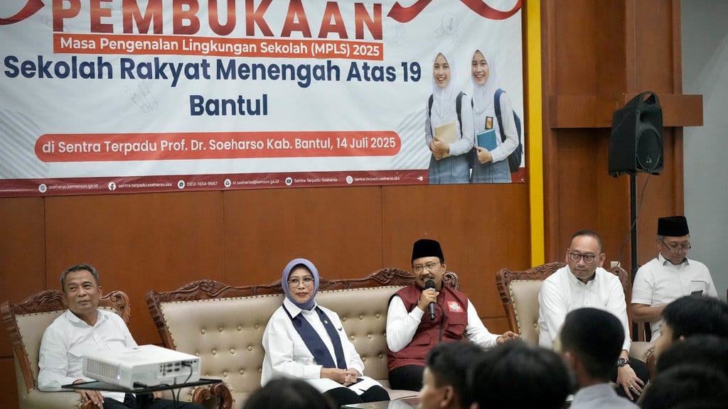 Gus Ipul Ingatkan Toleransi Beragama di SRMA 19 Bantul