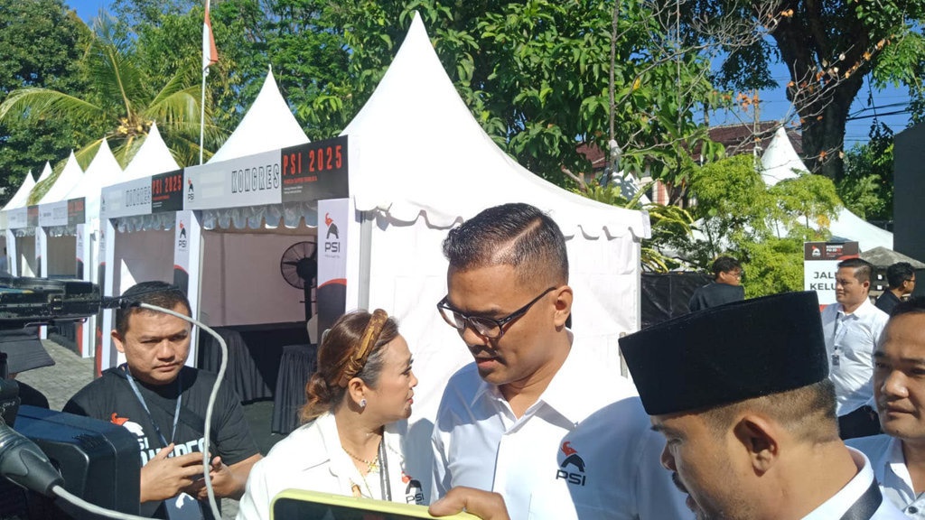 Caketum PSI Ronald Sinaga Pastikan Jokowi di Lingkaran Satu PSI