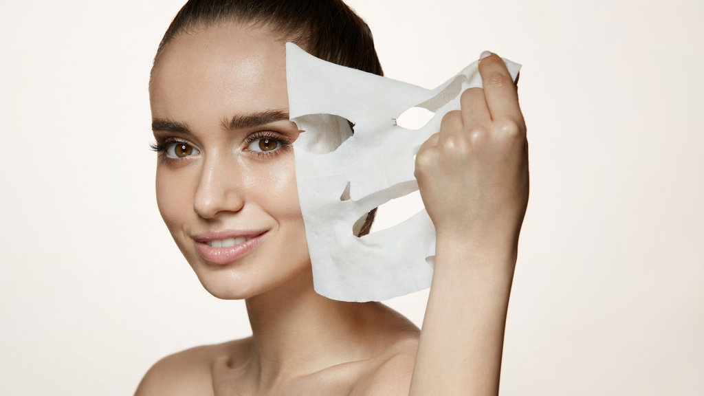 10 Rekomendasi Sheet Mask Terbaik untuk Perawatan Kulit 10 Rekomendasi Sheet Mask Terbaik untuk Perawatan Kulit
