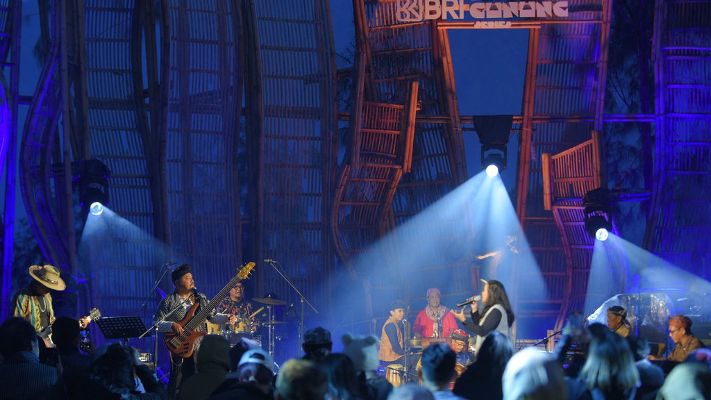 Jazz Gunung Seri 1 Bromo, Perayaan Harmonisasi Seni dan Alam Jazz Gunung Seri 1 Bromo, Perayaan Harmonisasi Seni dan Alam