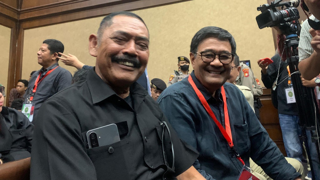 Sederet Kader PDIP Hadiri Sidang Vonis Hasto Kristiyanto Sederet Kader PDIP Hadiri Sidang Vonis Hasto Kristiyanto