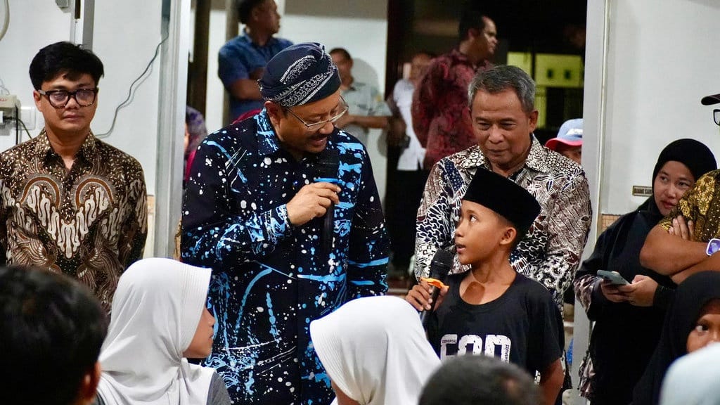 Gus Ipul Tegaskan Tidak Ada Paksaan dalam Sekolah Rakyat Gus Ipul Tegaskan Tidak Ada Paksaan dalam Sekolah Rakyat