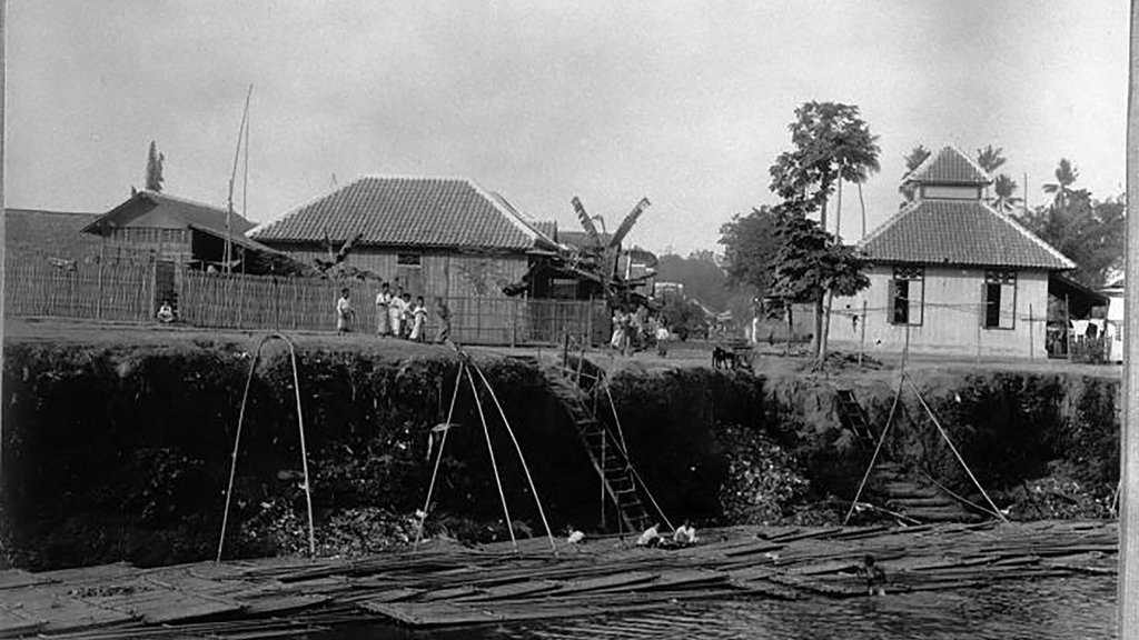 Dari Kuntau ke Pasar Senen: Menelusuri Riwayat Kampung Kwitang Dari Kuntau ke Pasar Senen: Menelusuri Riwayat Kampung Kwitang