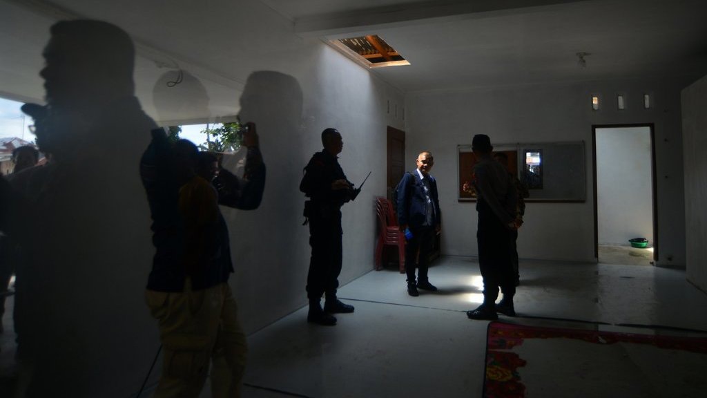 IPW Desak Polisi Usut Aksi Perusakan Rumah Doa GKSI di Padang IPW Desak Polisi Usut Aksi Perusakan Rumah Doa GKSI di Padang