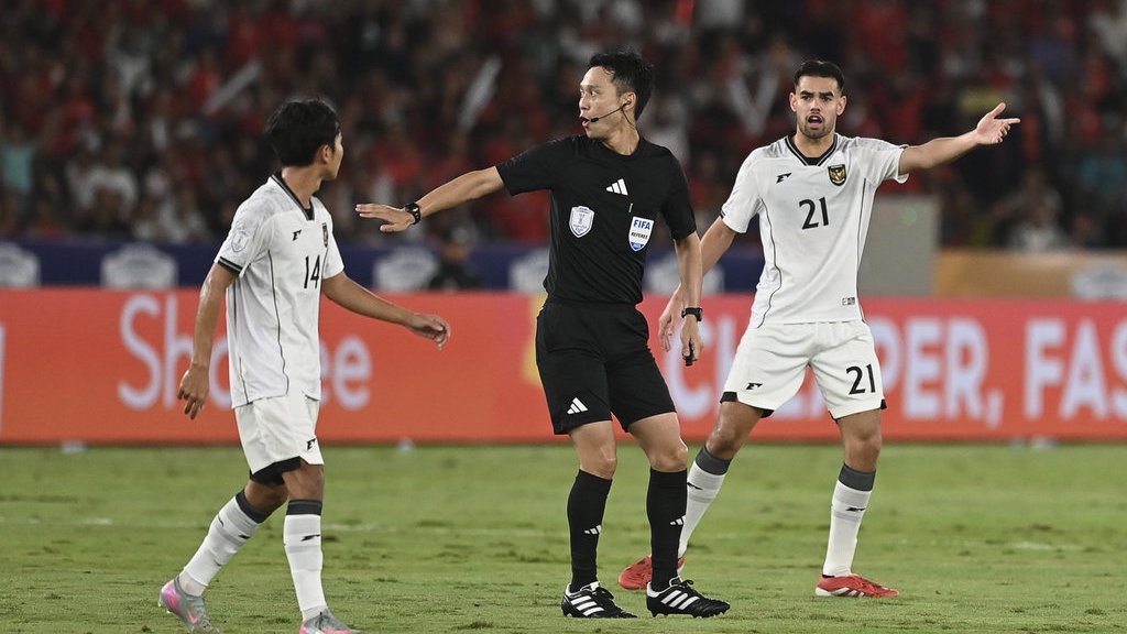 Profil Koji Takasaki Wasit Indonesia vs Vietnam di Final AFF U23 Profil Koji Takasaki Wasit Indonesia vs Vietnam di Final AFF U23