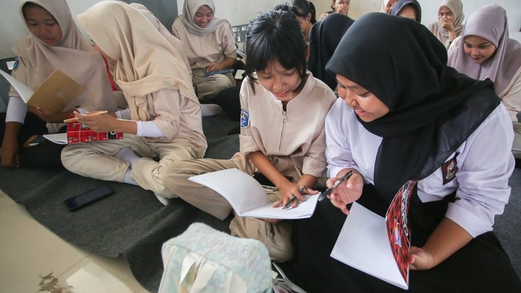 Contoh Pertanyaan Pemantik dalam Modul Ajar Contoh Pertanyaan Pemantik dalam Modul Ajar