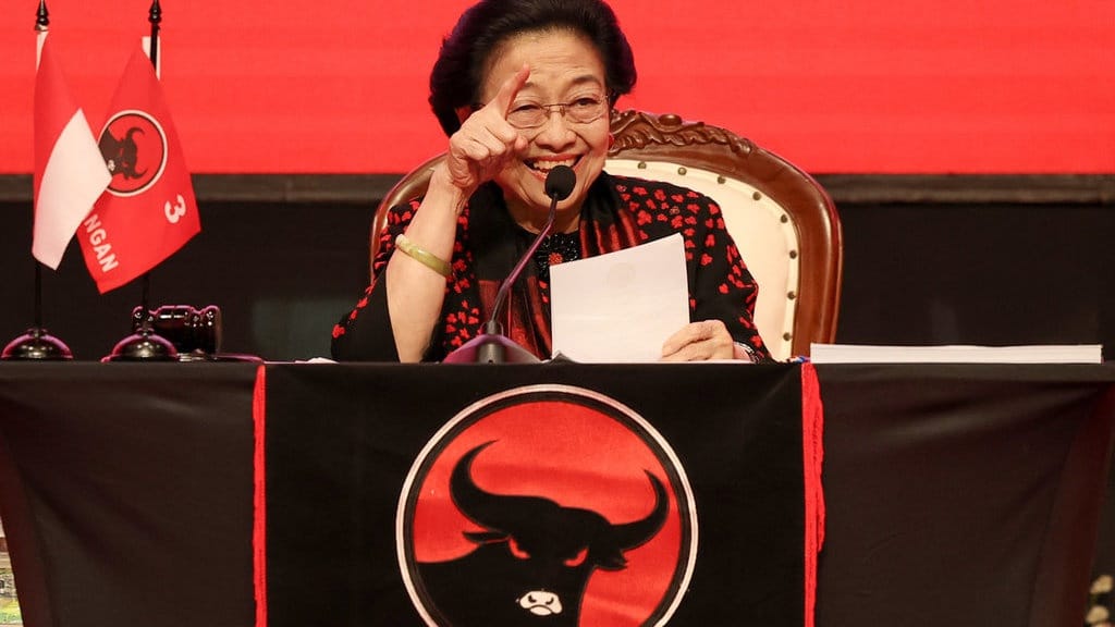 Apa Alasan Megawati & PDIP Dukung Pemerintahan Prabowo?