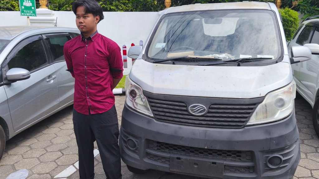 Penggugat Jokowi Bawa Mobil Esemka Seri Bima Bekas ke PN Solo