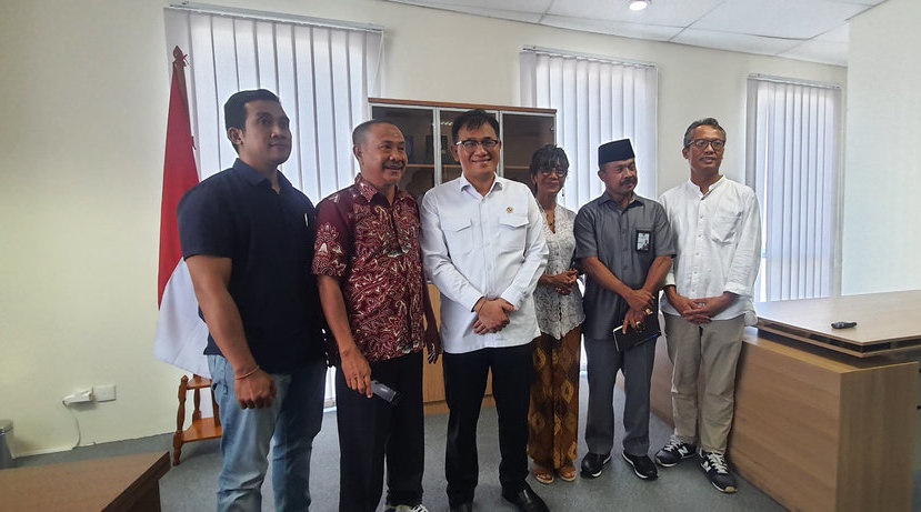 Nestapa Warga Adat Jimbaran: Jatuh Miskin, Tanah Dikuasai Swasta Nestapa Warga Adat Jimbaran: Jatuh Miskin, Tanah Dikuasai Swasta