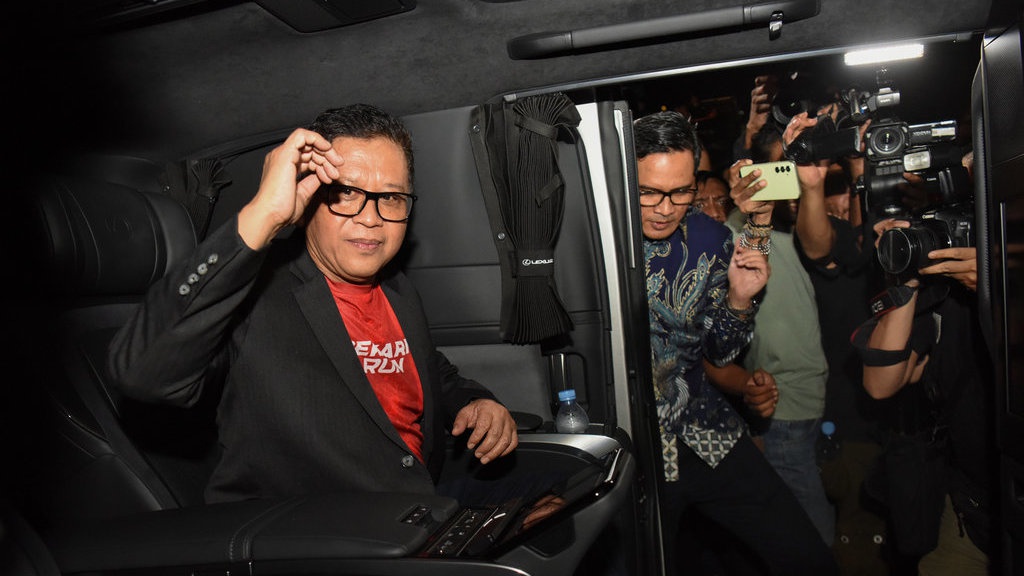 Kehadiran Hasto Dinanti Kader PDIP & Megawati di Acara Kongres