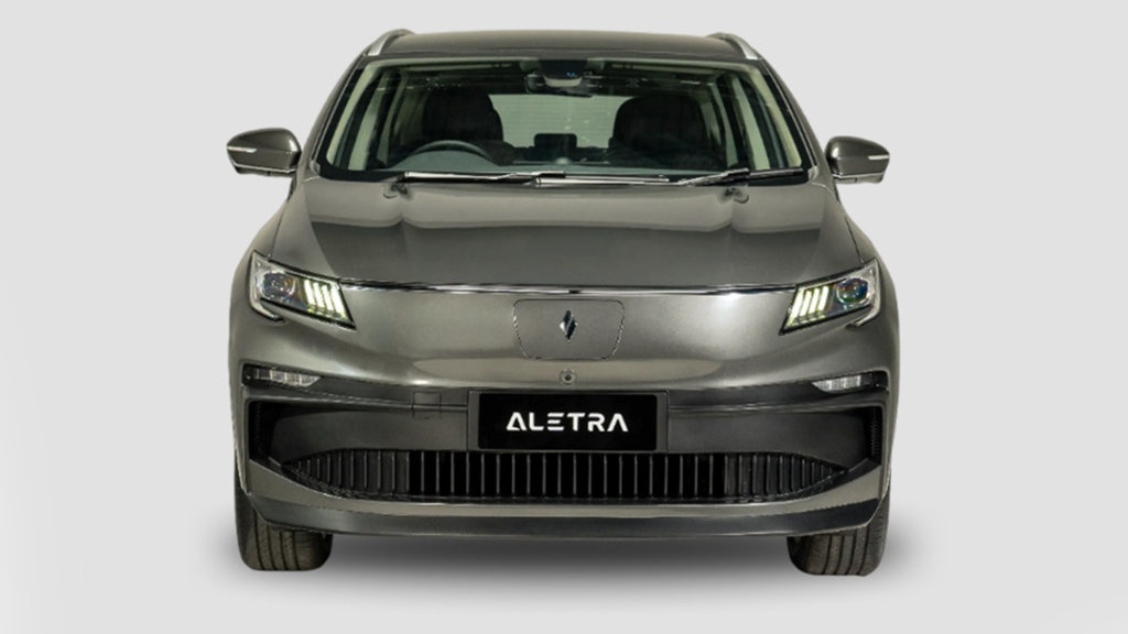 Harga Mobil Aletra L8 EV Aero Line, Spesifikasi, & Keunggulannya