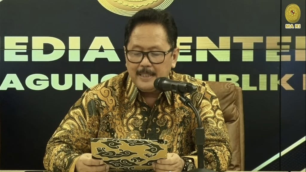 MA Angkat Eks Hakim Koruptor Itong Jadi ASN Agar Bisa Dipecat MA Angkat Eks Hakim Koruptor Itong Jadi ASN Agar Bisa Dipecat