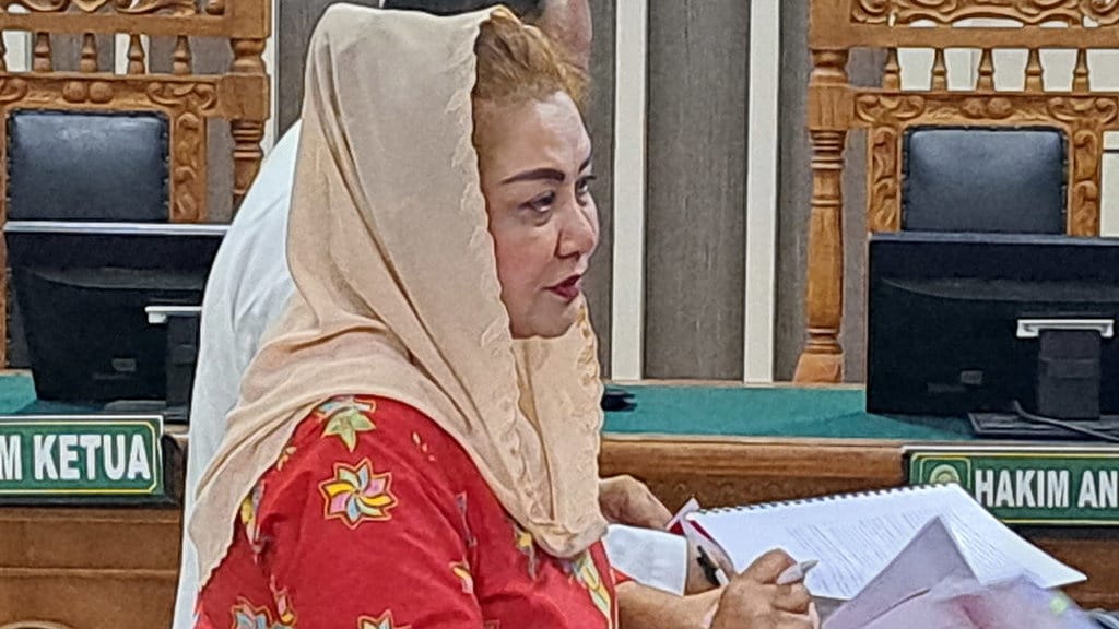 Mbak Ita Protes Semua Camat di Semarang Tak jadi Tersangka Mbak Ita Protes Semua Camat di Semarang Tak jadi Tersangka