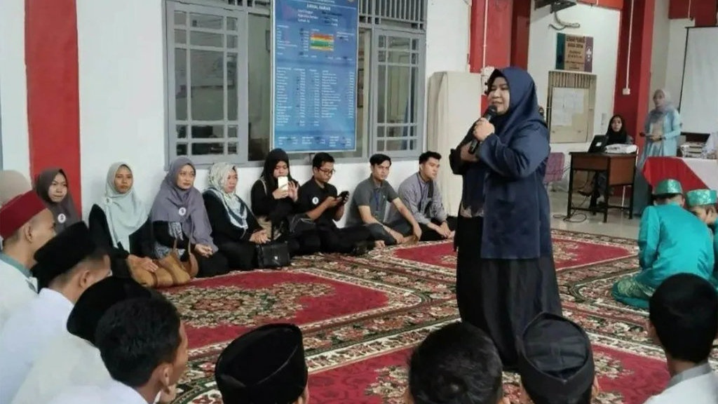 10 Contoh Pidato Maulid Nabi untuk Lomba yang Singkat dan Lucu 10 Contoh Pidato Maulid Nabi untuk Lomba yang Singkat dan Lucu