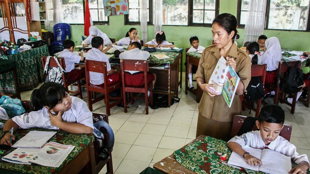 Tunjangan Profesi Guru November Akan Cair, Ini Cara Ceknya Tunjangan Profesi Guru November Akan Cair, Ini Cara Ceknya