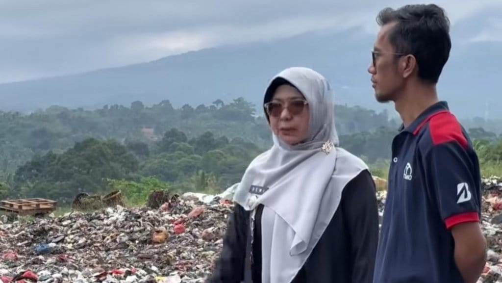 Bupati Pandeglang Copot 2 Pejabat terkait Polemik TPA Bangkonol